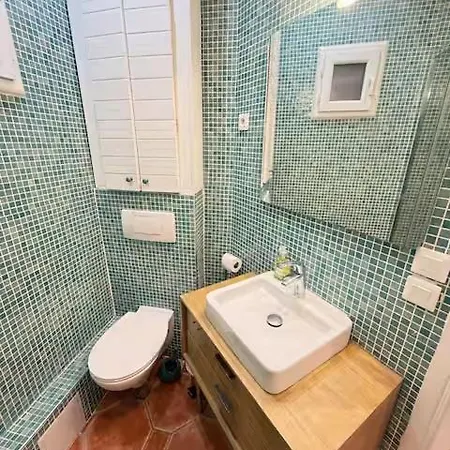 L'ecrin Du Port Apartment